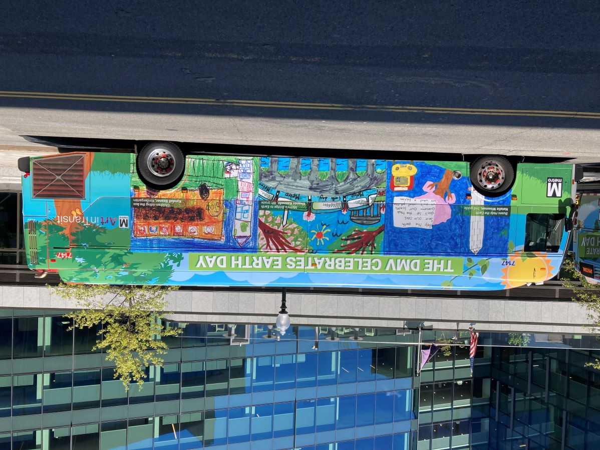 Earth Day Bus Wrap – Washington, DC