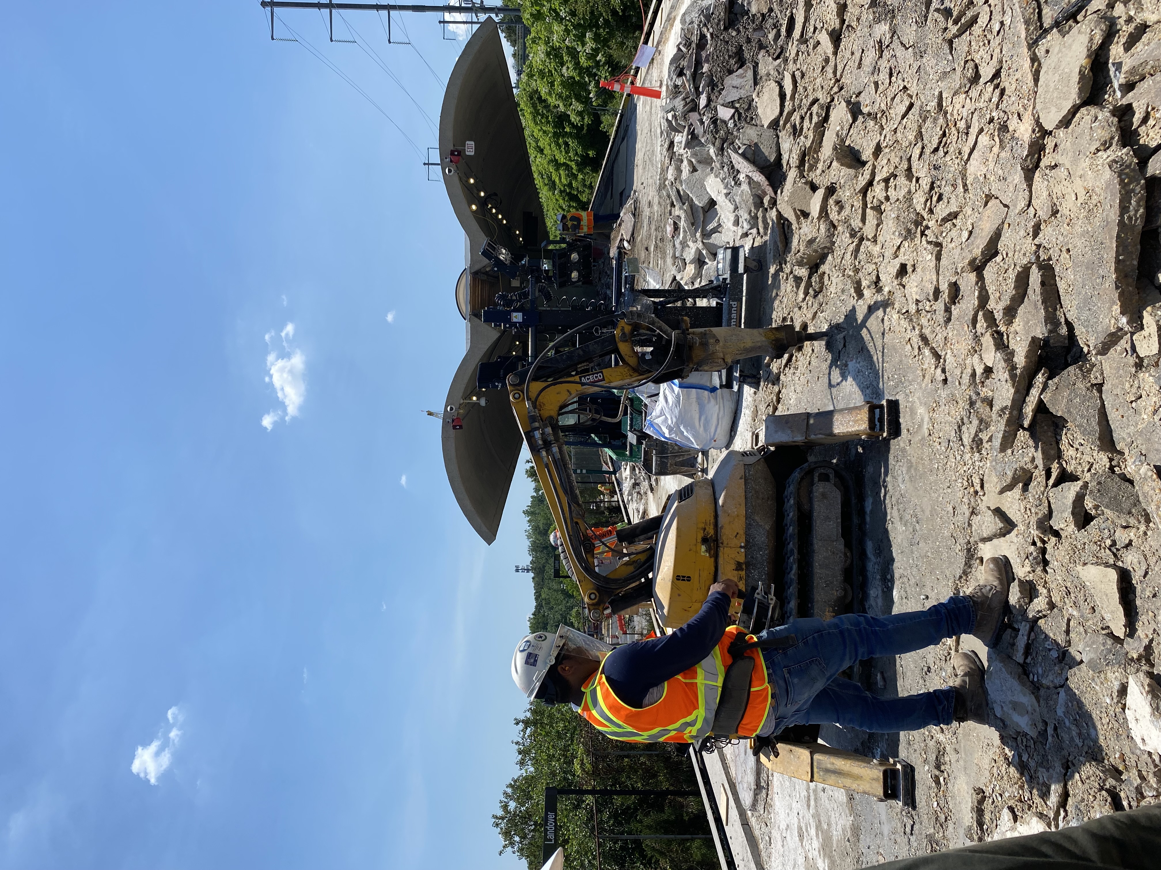 Platform demolition at Landover